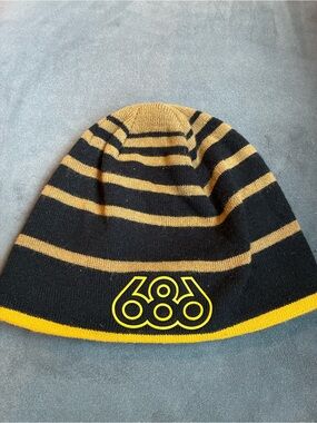 Men’s 686 Striped Beanie One Size Fits Most Winter Hat